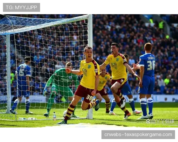 布莱顿2-0击败伯恩利取得三连胜，魏费尔梅开二度